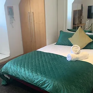 Homestay Wandsworth, South Deluxe King 5 London