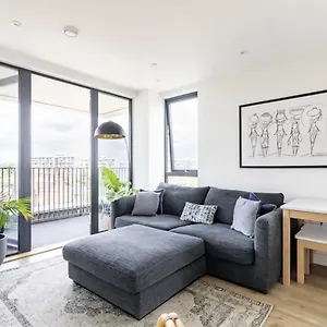 Modern 1 Bed L Views L Work Space * Londra