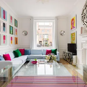 Cosy And Stylish Chelsea 2 Bedroom Flat * ロンドン