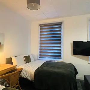 Harry Potter 9 3/4 Flat Apartment *