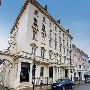 The Chesham Residences Apartment *