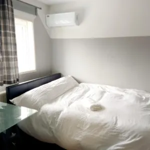 Affittacamere Luxurious En-suite Soft Water Air Conditioning Tv Etherium *