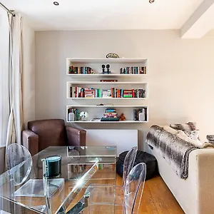 Charming Two Bed Maisonette In Notting Hill Apartment London