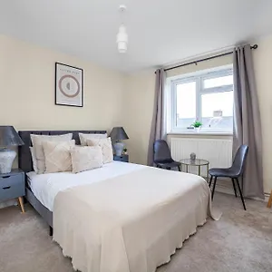 Apartment The Acton Luxury Premium