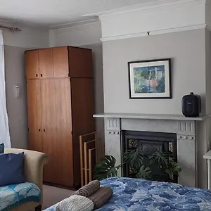 No 25 Comfort And Convenience Ensuite W7 Homestay