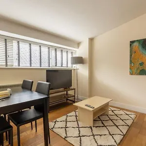 Lovely 1 Bed Attic In Brixton Apartment London