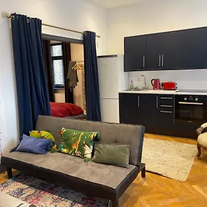 Lovely Flat In Chiswick W4 Apartment