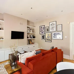 The Waterlow Park Wonder - Trendy 2bdr With Study And Patio Apartment London
