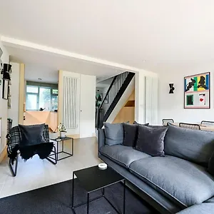 Guestready - Bold Modernity Near Kennington Park *