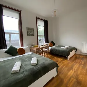 Comfy Private Bedrooms Across The Euston Station London