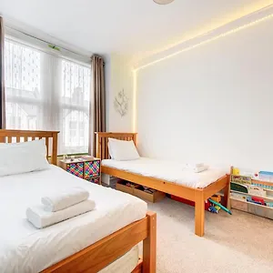 Guestready - Tranquility Near Shepherd's Bush