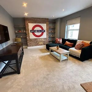 Upscale 3br Duplex Experience The Charm Of Westbourne Grove * London