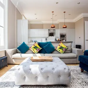 Bright Vibrant 1 Bedroom In South Hampstead * London