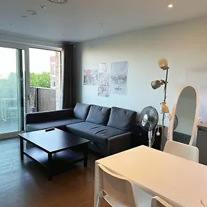 Modern 2 Bedroom Secured Flat Apartment