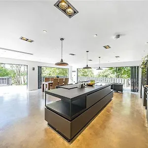 The Ridge London - Luxury Designer With Hot Tub And Sauna, Bexley Borough Of London * London