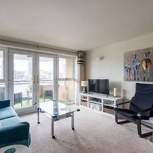 Guestready - Overlooking The Thames *