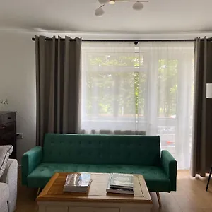 Spacious - 3 Double Beds - Wi-fi - Northwood - Free Parking
