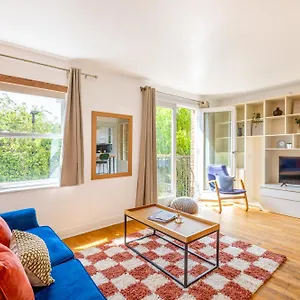 Apartment Expansive 2br Flat, Holloway Road London