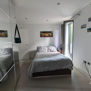 Camden Regent Canal Double Private Bathroom *