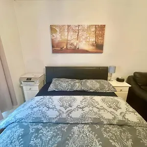 Luxurious Ensuite Double Close To Heathrow West Drayton (Middlesex)