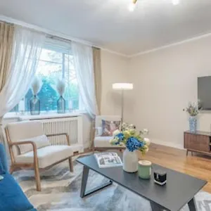 Location - Spacious 2bed In Front Of Hyde Park Apartment London