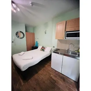 G3- Great For 2 With Patio Near Hyde Park Apartment London