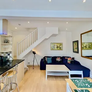 Stunning 2br Flat In