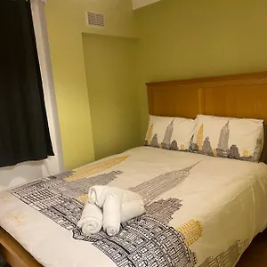 Luxurious Entire Leicester Square Covent Garden Tottenham Court Road Apartment *