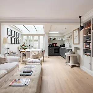 The Kings Song 3 Bedroom In The Heart Of Chelsea