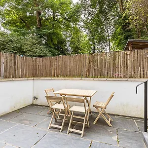 Apartment Charming And Modernised Edwardian Flat *