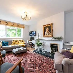 Apartment Pass The Keys Peaceful Zen With Parking Kew London
