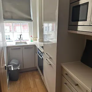 Apartment Modern Studio Flat *