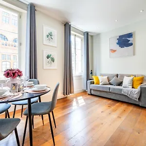 Apartment Welcome - Maddox *
