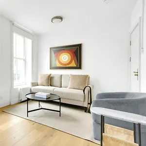 Amazing 3br Near Brick Lane * London