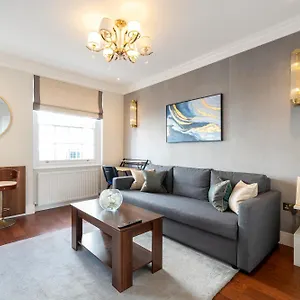 Camden's Luxurious Urban Escape London