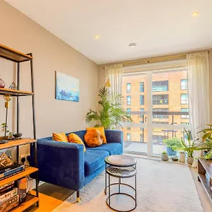 Elegant 1br Apartment, 5 Min Limehouse Dlr Station Apartment *