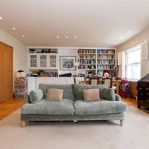 Charming Family-friendly 3bedroom In Belsize Park Pass The Keys * London