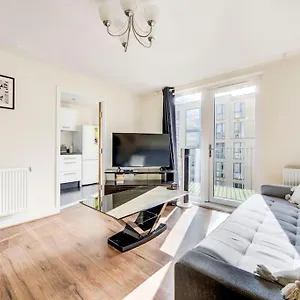 Apartment Beautiful 2 Bedroom 2 Bathroom In Colindale