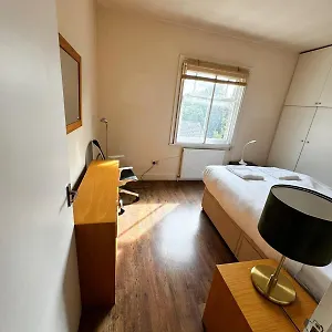 Flat D Stockwell * London