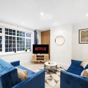 Holiday home Amazing Abode In Shepherds Bush
