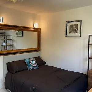 Apartment Studio4 Stylish Modern With Luxe Amenities Near Olympia *