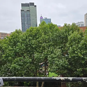 2 Bed * London