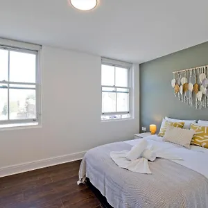 Apartment Imperial Corner House-whitechapel London