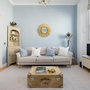 Sugared Almond - 1 Bedroom Notting Hill London