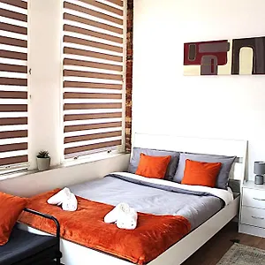 Charming With Sofabed Apartment