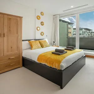 Contemporary Penthouse In Battersea Power Station London