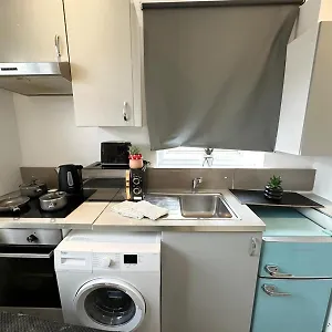 Harrow Road One Bedroom *