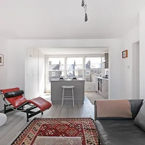 Apartment Luxury Newly Refurbished One-bedroom Flat In Notting Hill London