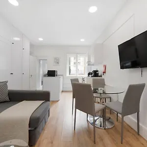 Apartment 2 Bed Piccadilly 3 *