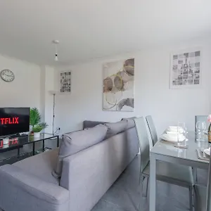Holiday home Stylish 2 Bed House Near O2 Arena, Excel & Airport London